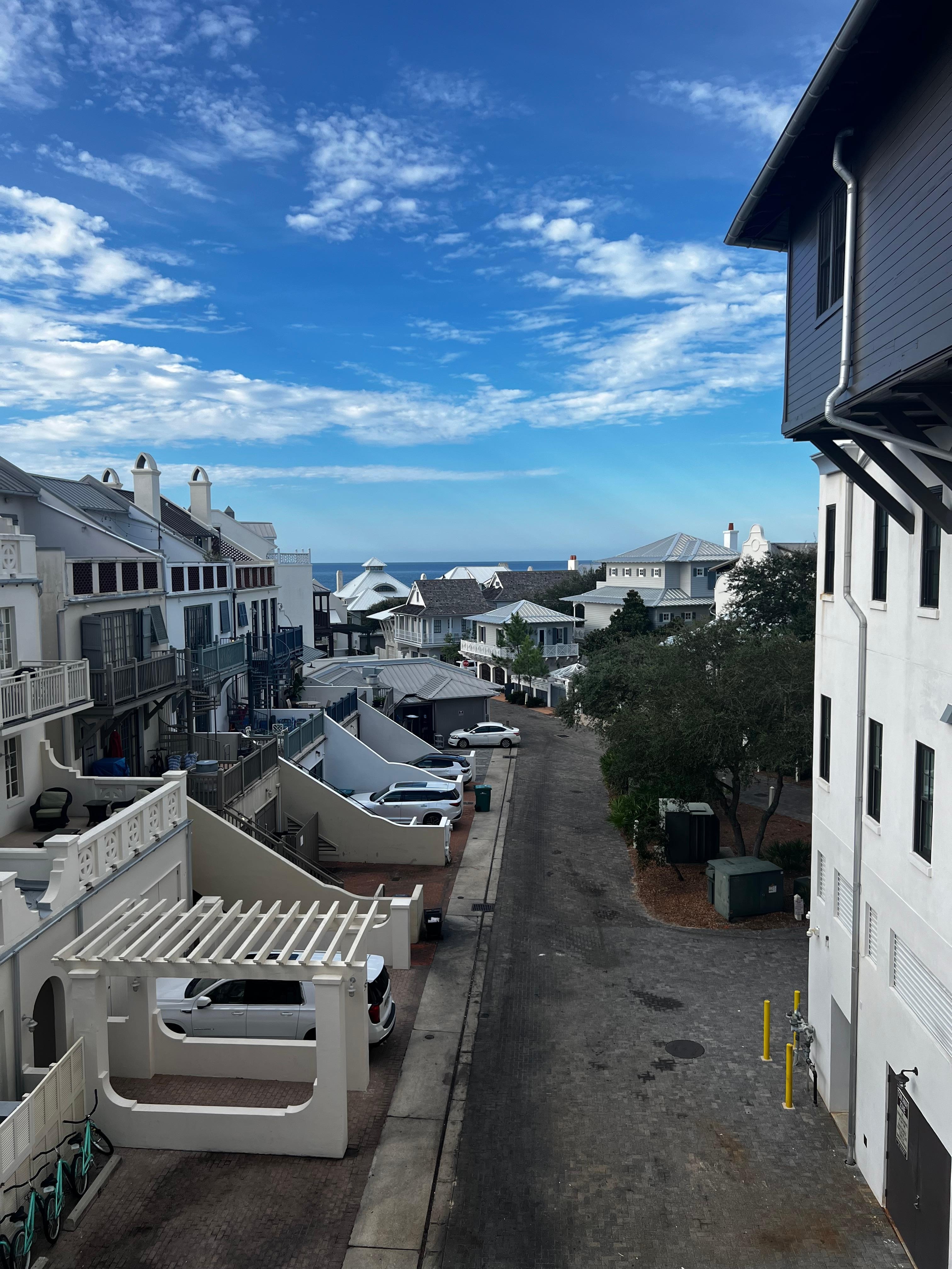 View of surrounding area