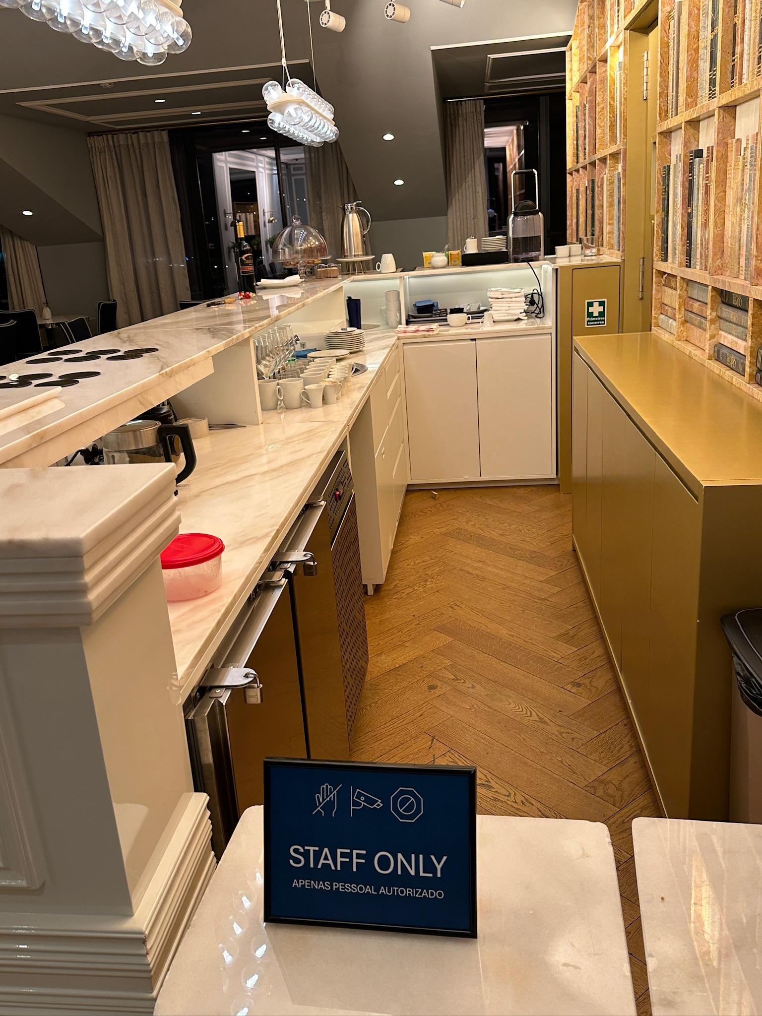 All the glasses are gone but was can't get any more.