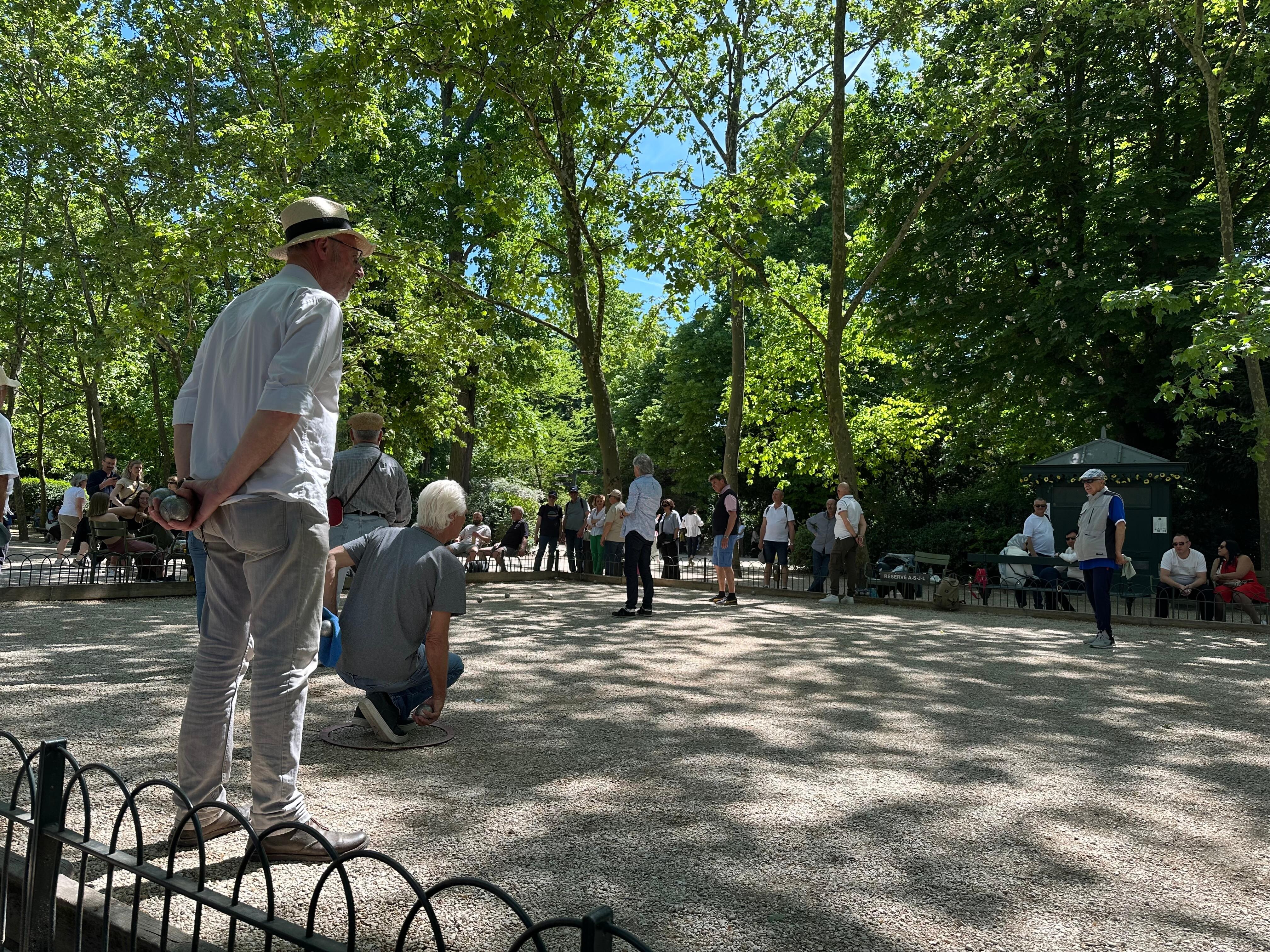 Petanque in Luxembourg Gardens