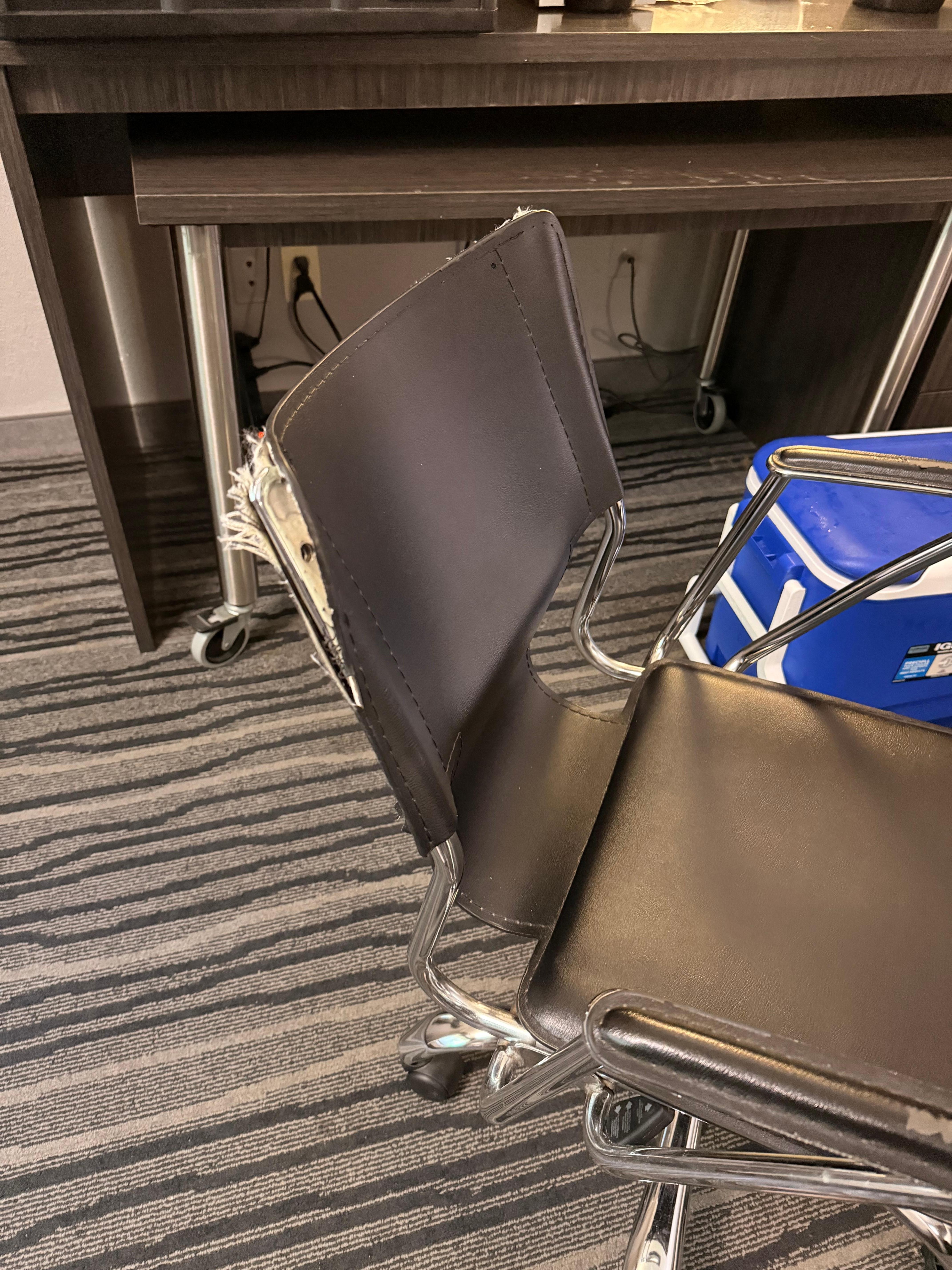 Desk chair