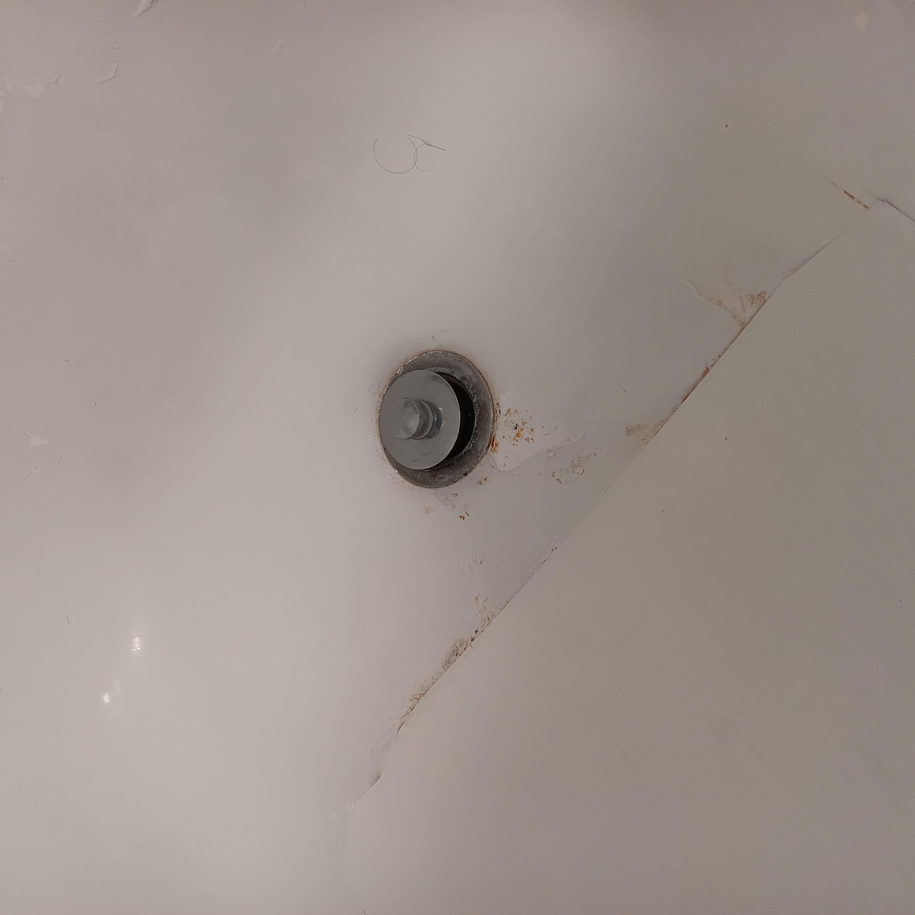 Bathtub