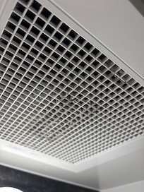 The ventilation in the shower