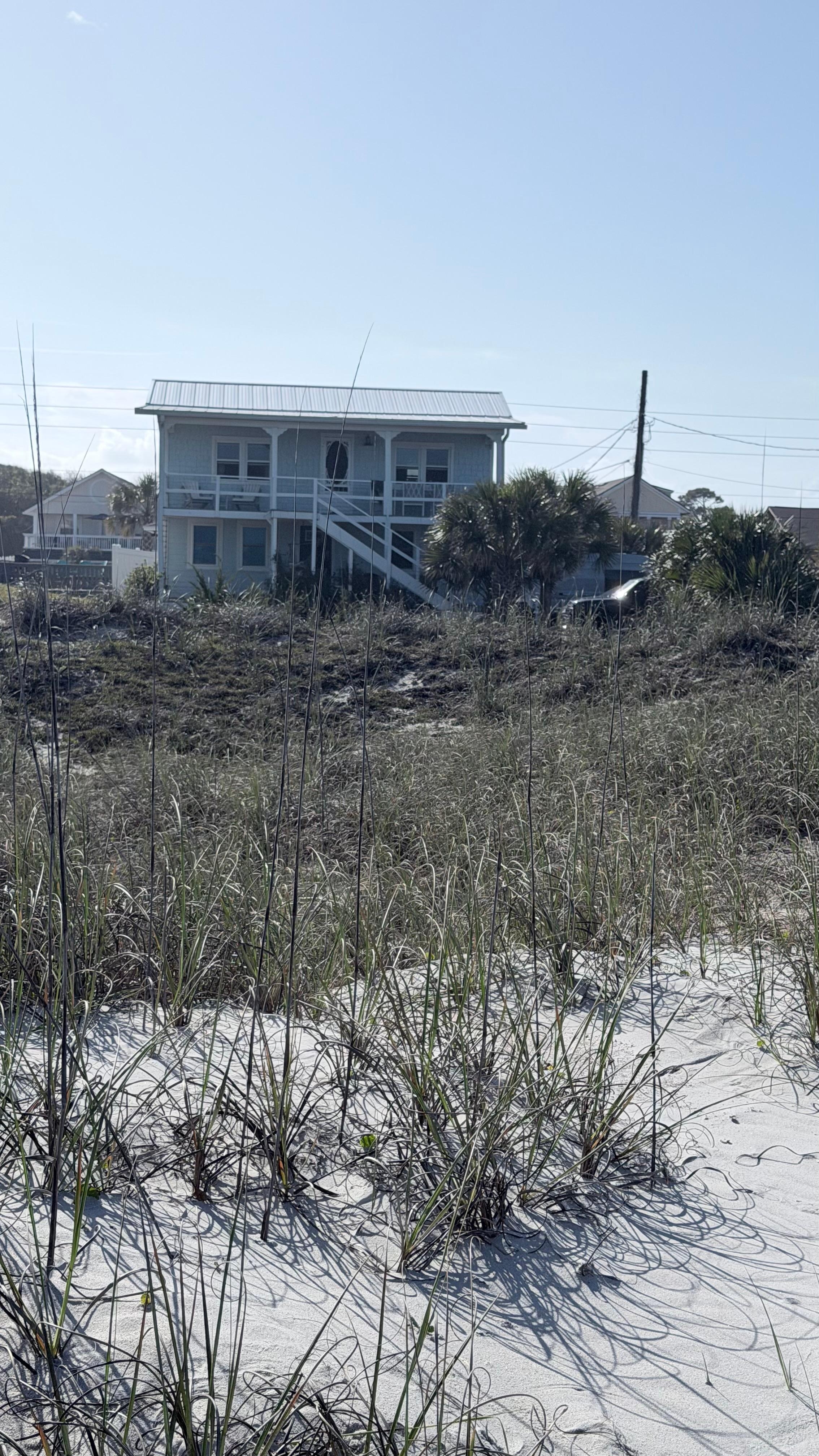 View of the house from the beach