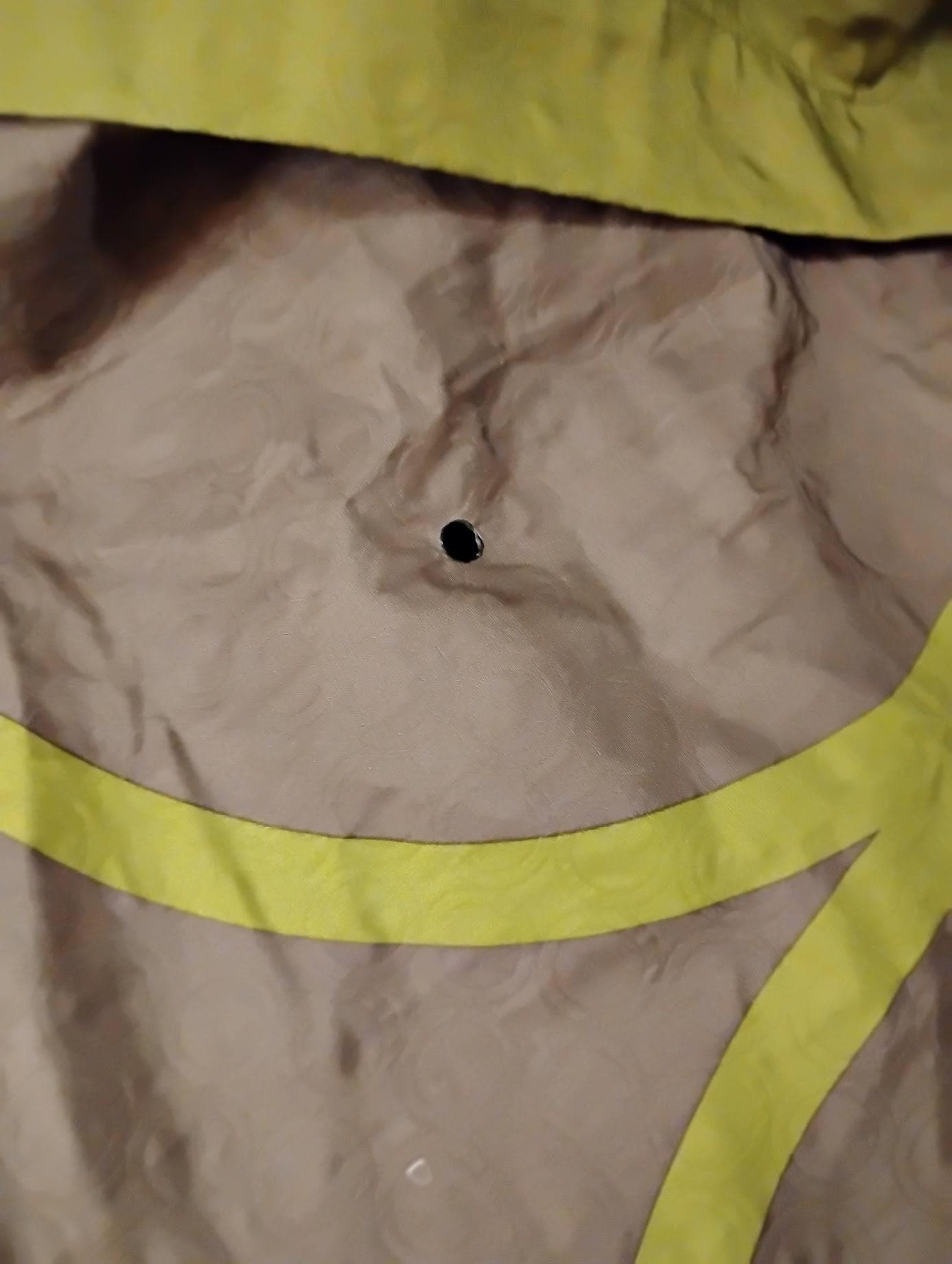 hole in the comforter. 
