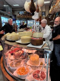 Bari food tour!