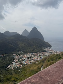 Pitons