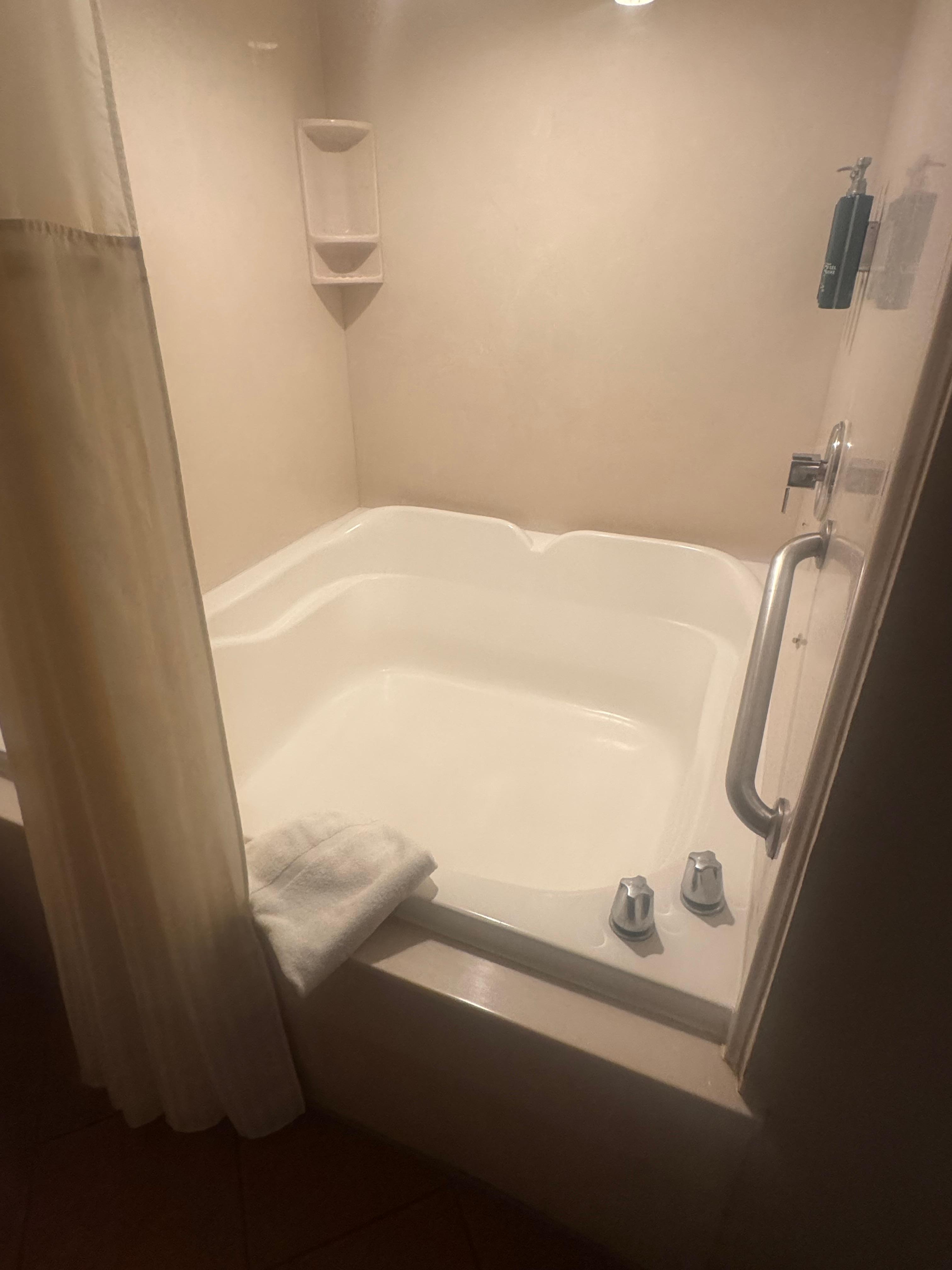 Biggest tub I’ve ever seen 