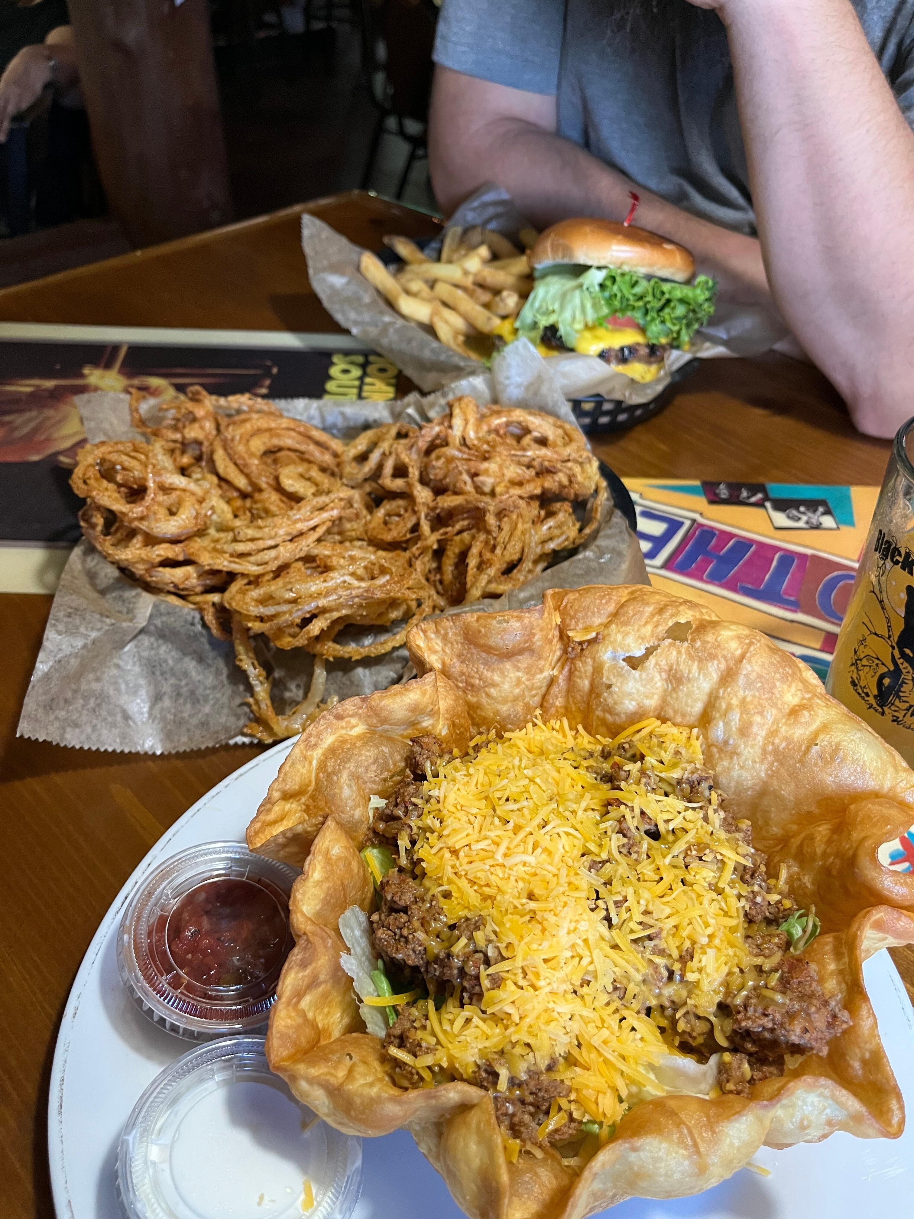 Local pizza pub