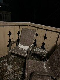 We were so fortunate to see snow the night before we left