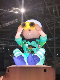 Giant Elves at Southbank parklands