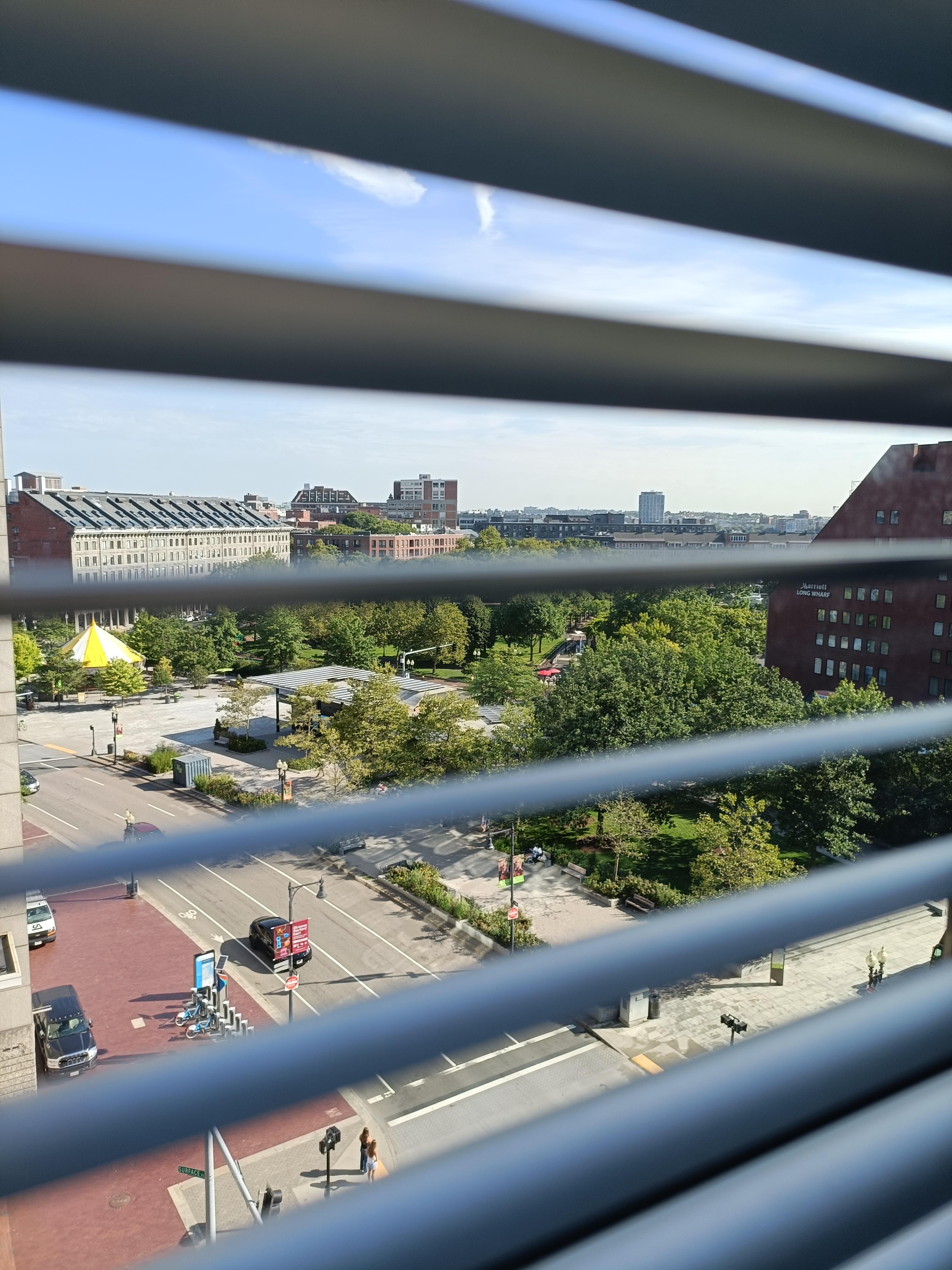 Vue de la chambre sur le port