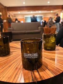 Lobby waiting for the pizza