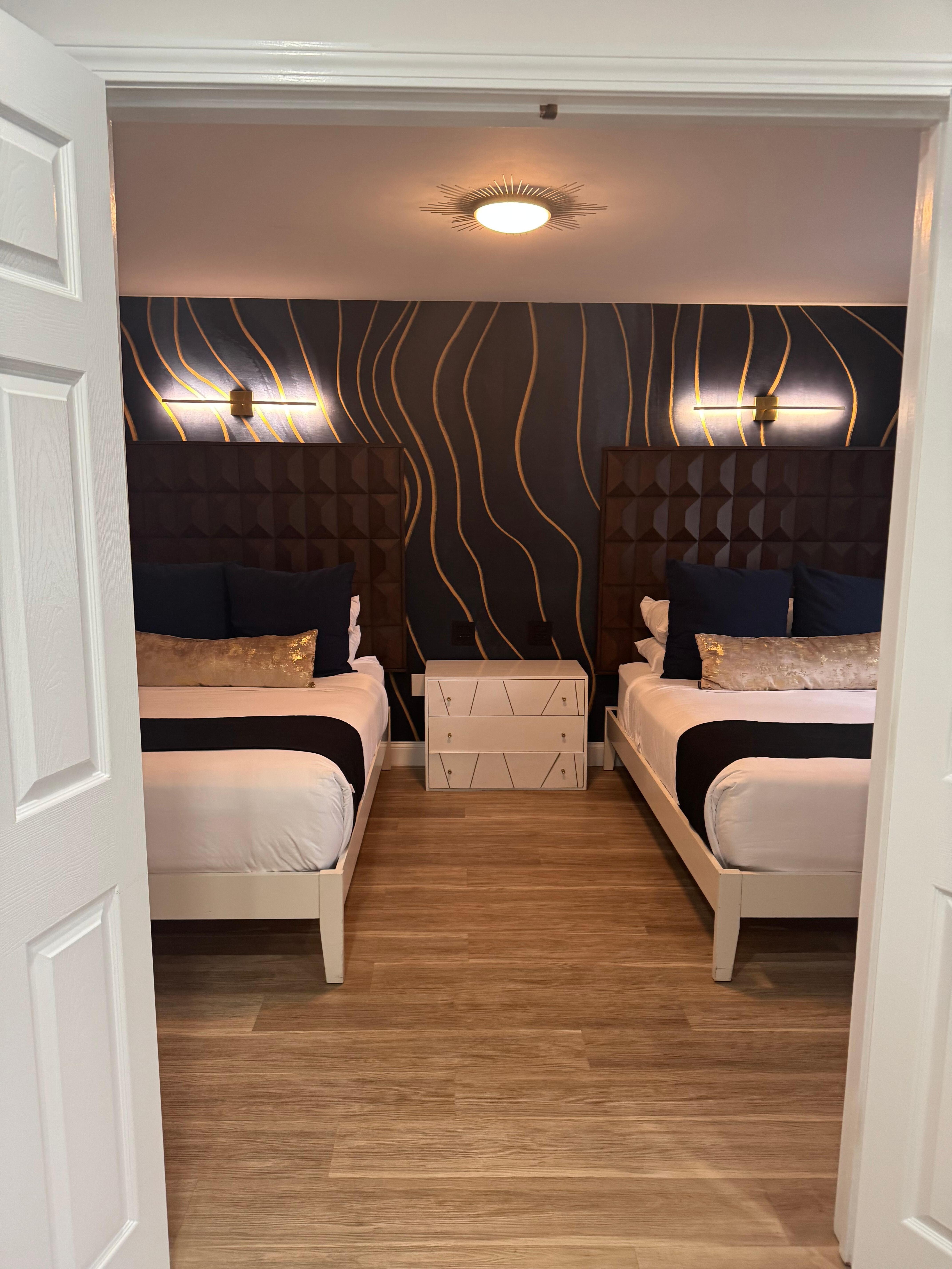 Bedroom area to queen beds very comfortable