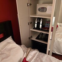 Poor closet access