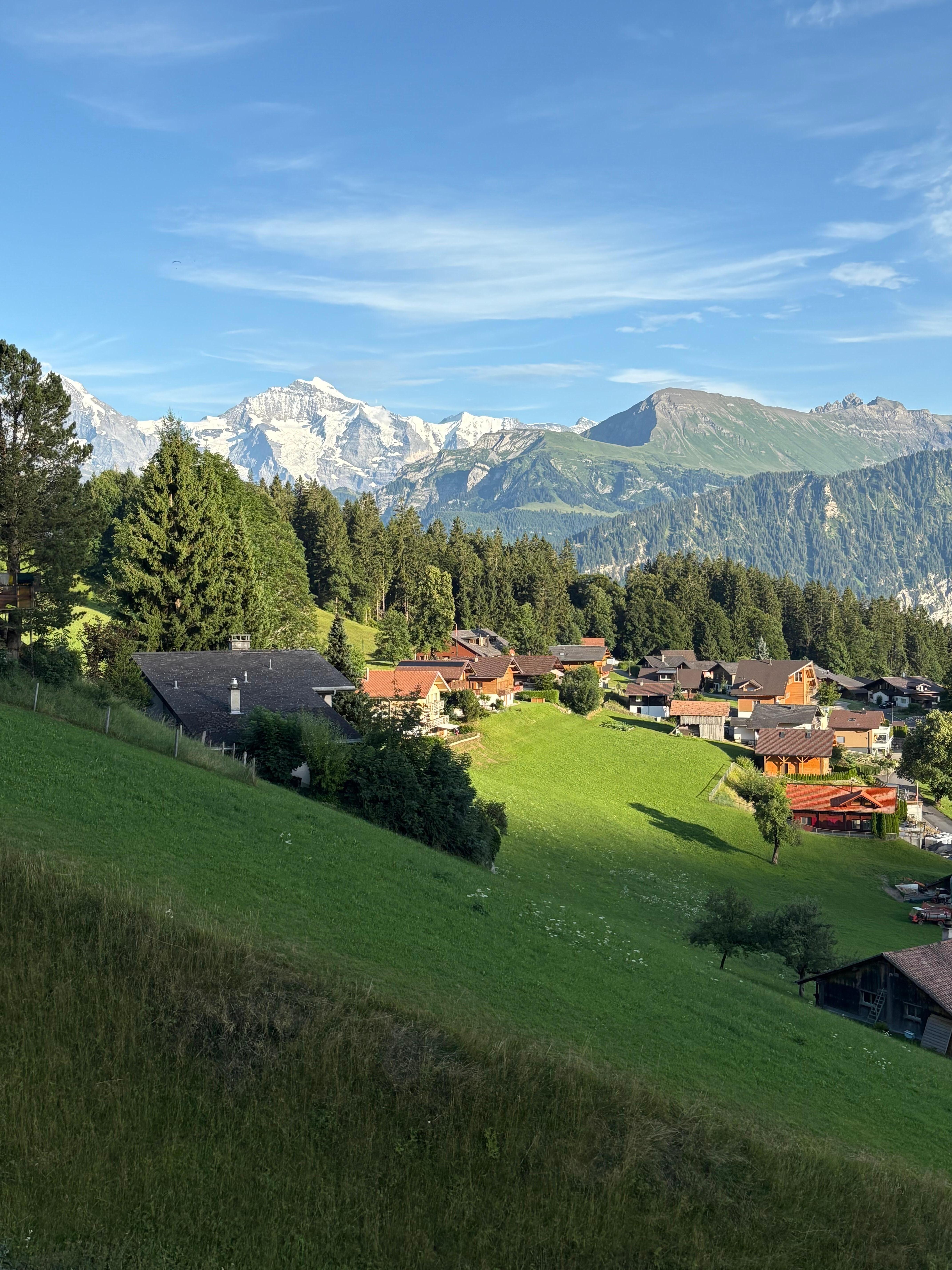 Utsikt mot Jungfrau fra rommet mitt.