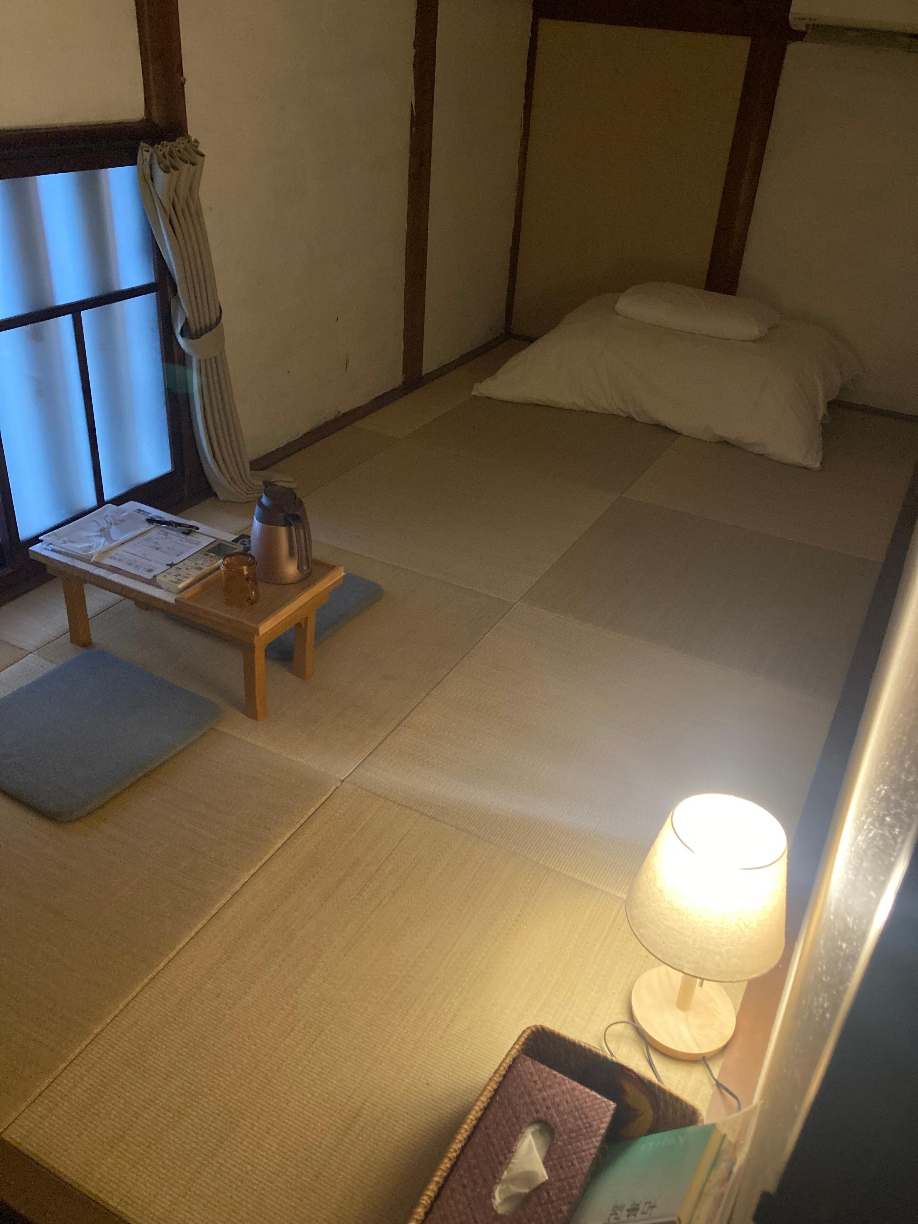 本棟2Fのエコノミーシングル