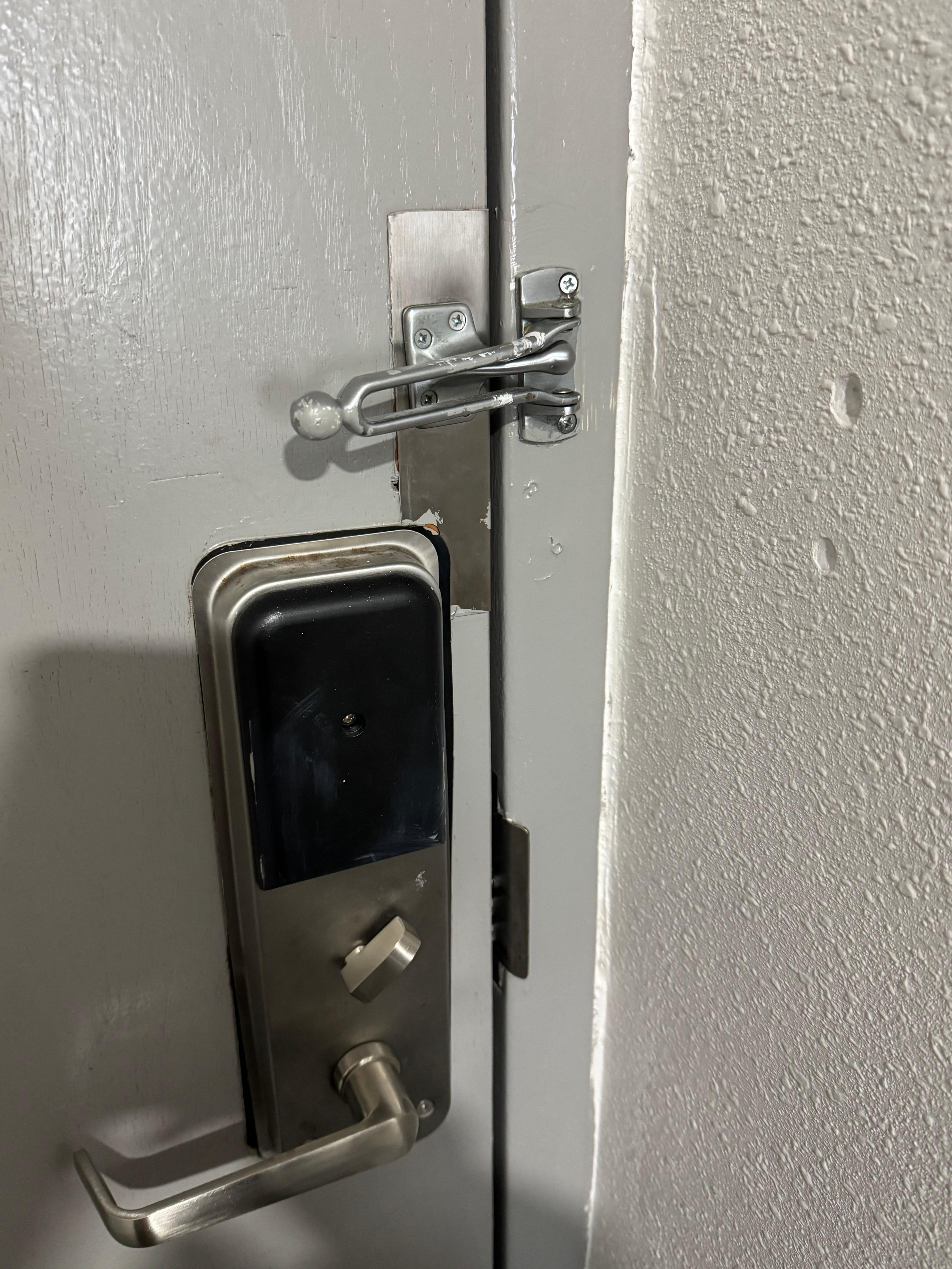 Interior lock extremely loose and did not lock