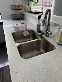 Kitchen sink