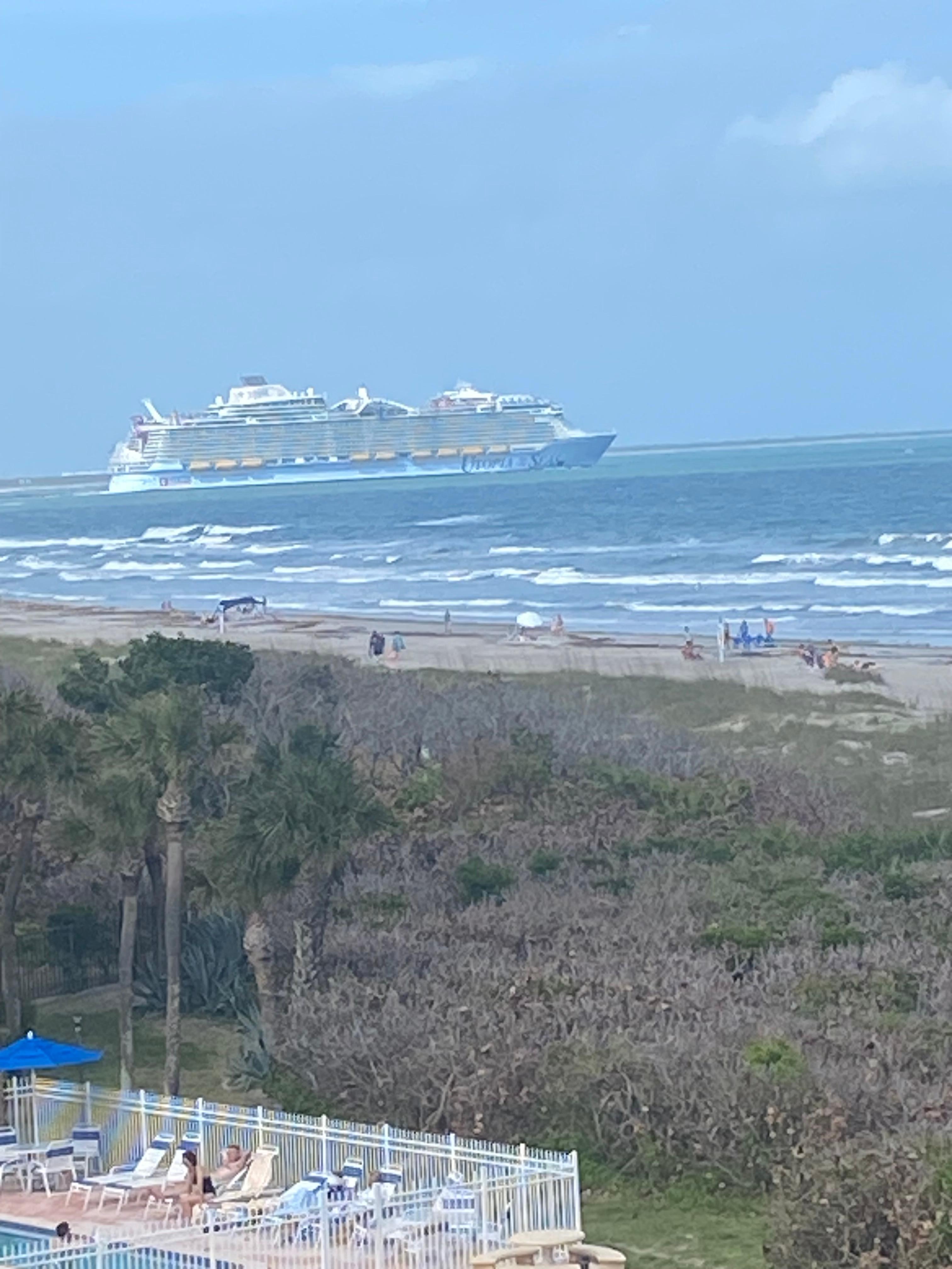Cruise ship heading out of pirt
