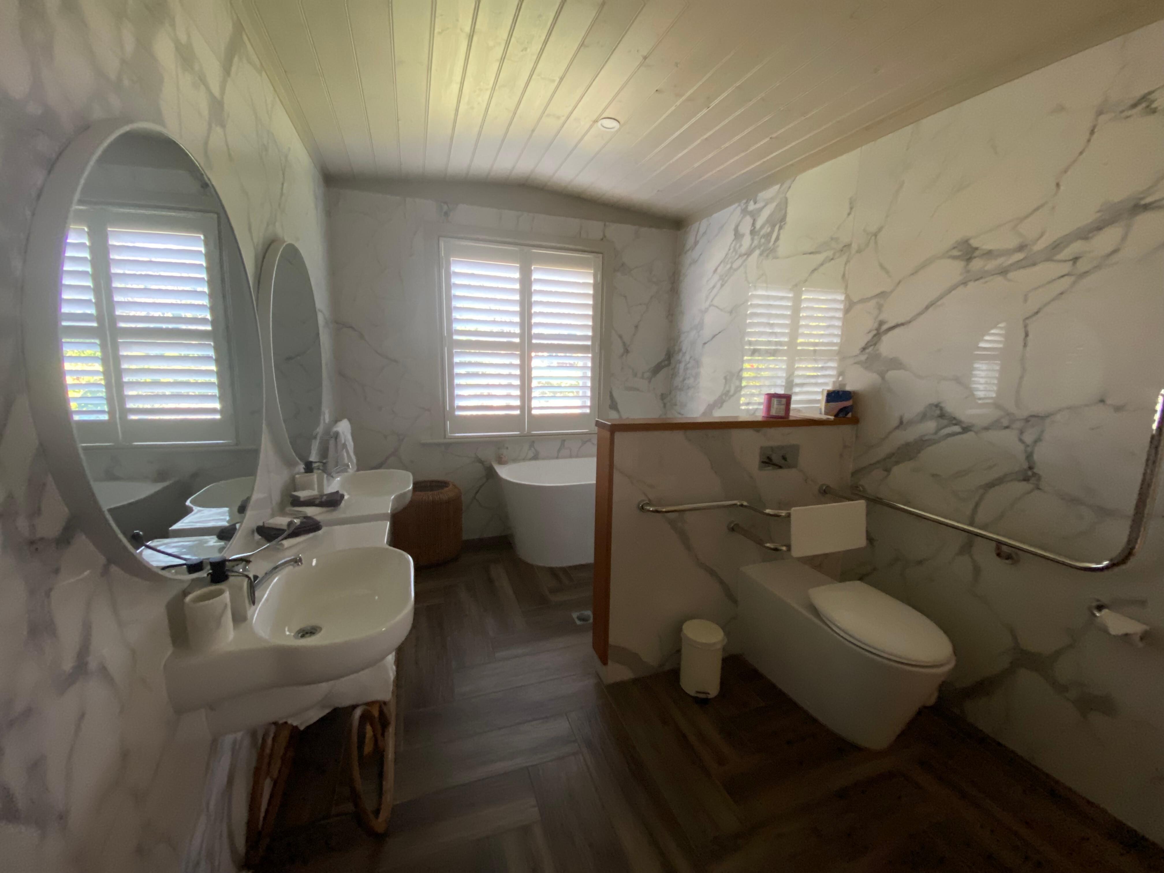 Great all access bathroom!