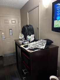 Chest blocked connecting door