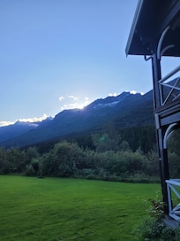 Solnedgang fra terrassen