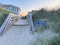 Beach access walkway