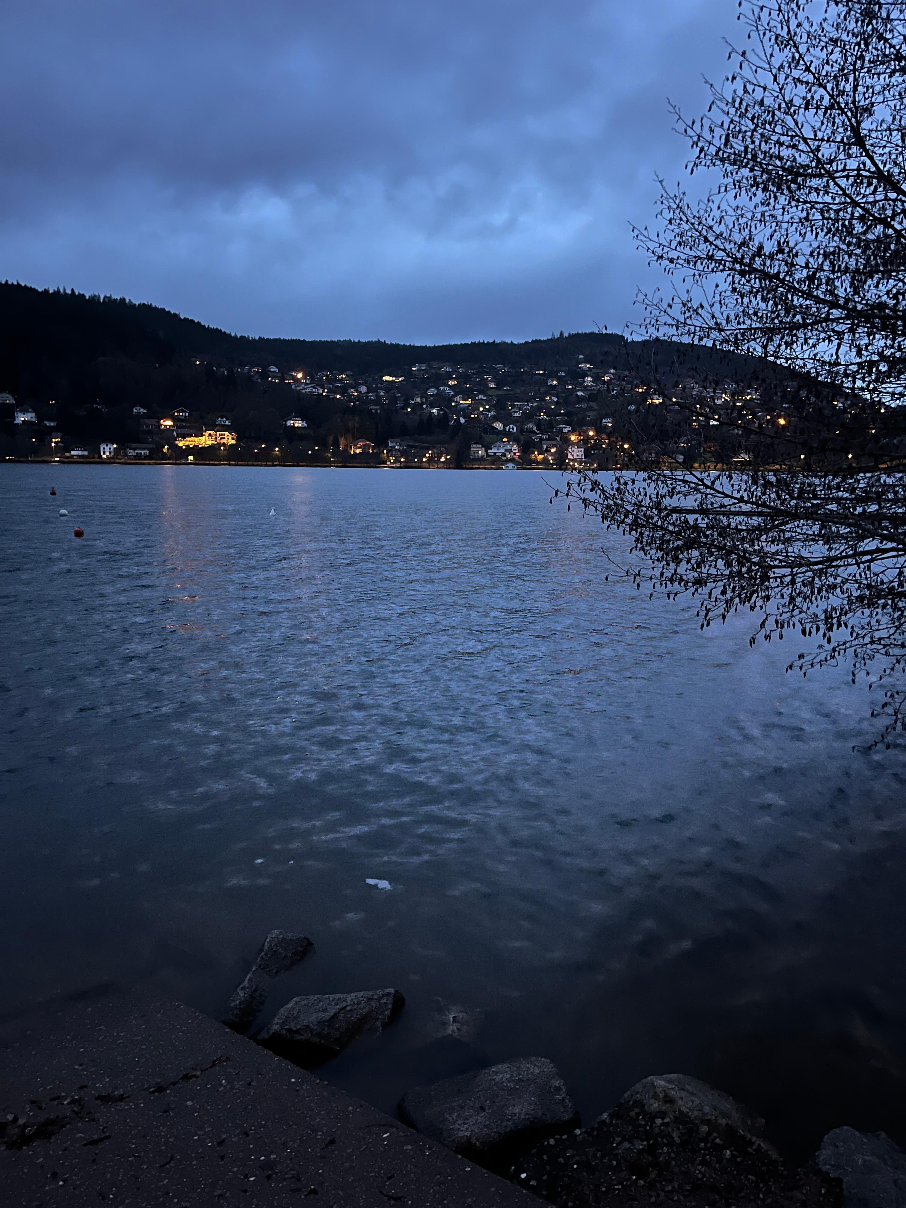 100m und schon am See