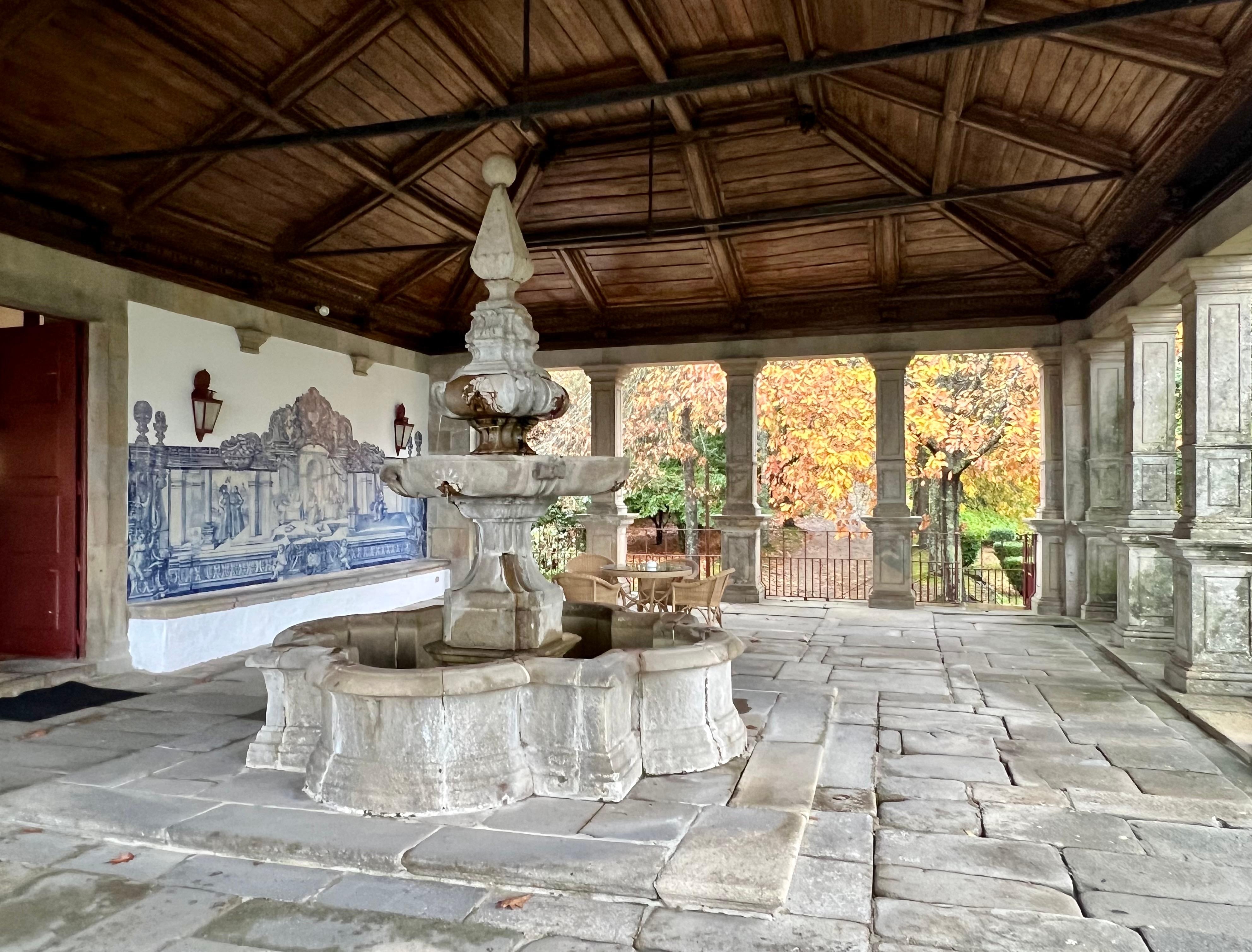 Jerônimo porch -- amazing part of the original construction