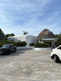 Hotel is amazing need love and care