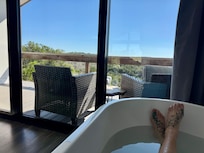 Bath with a great view!