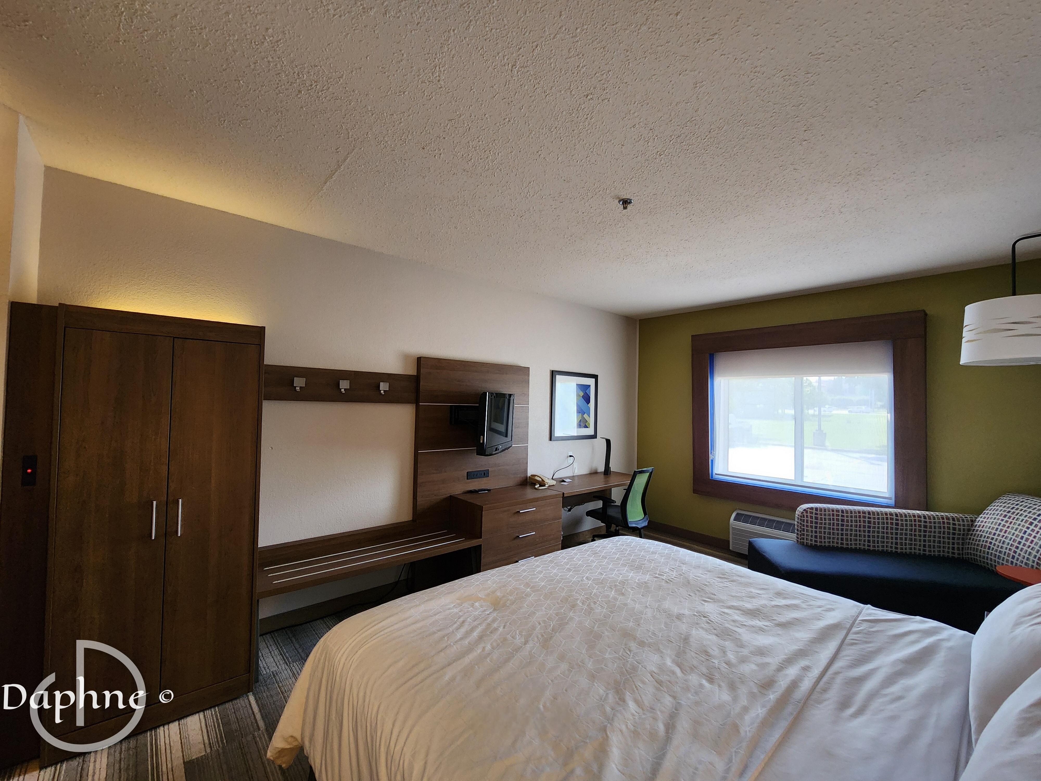 Room 104 King bed.