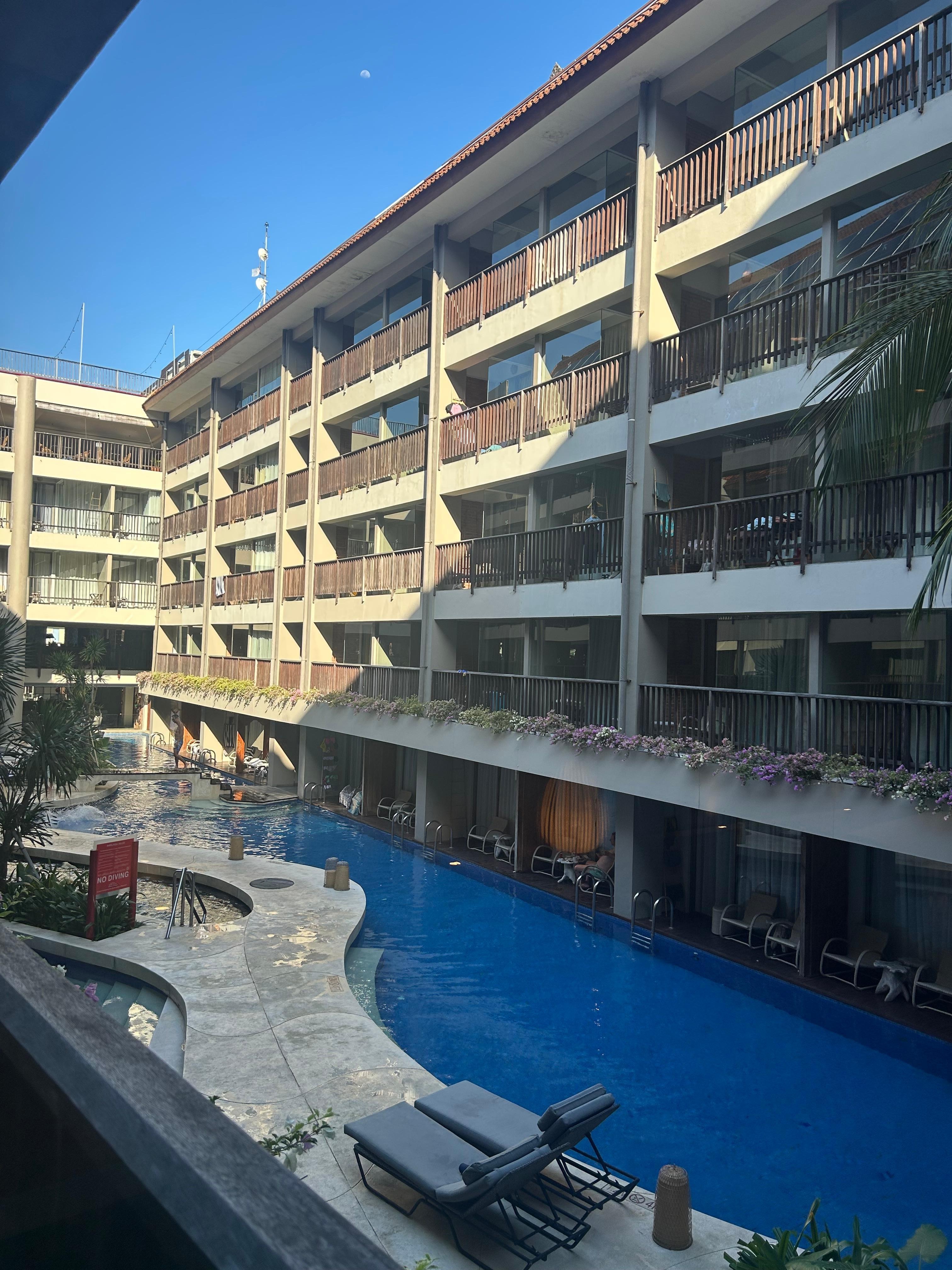 수영장도 좋아요. 