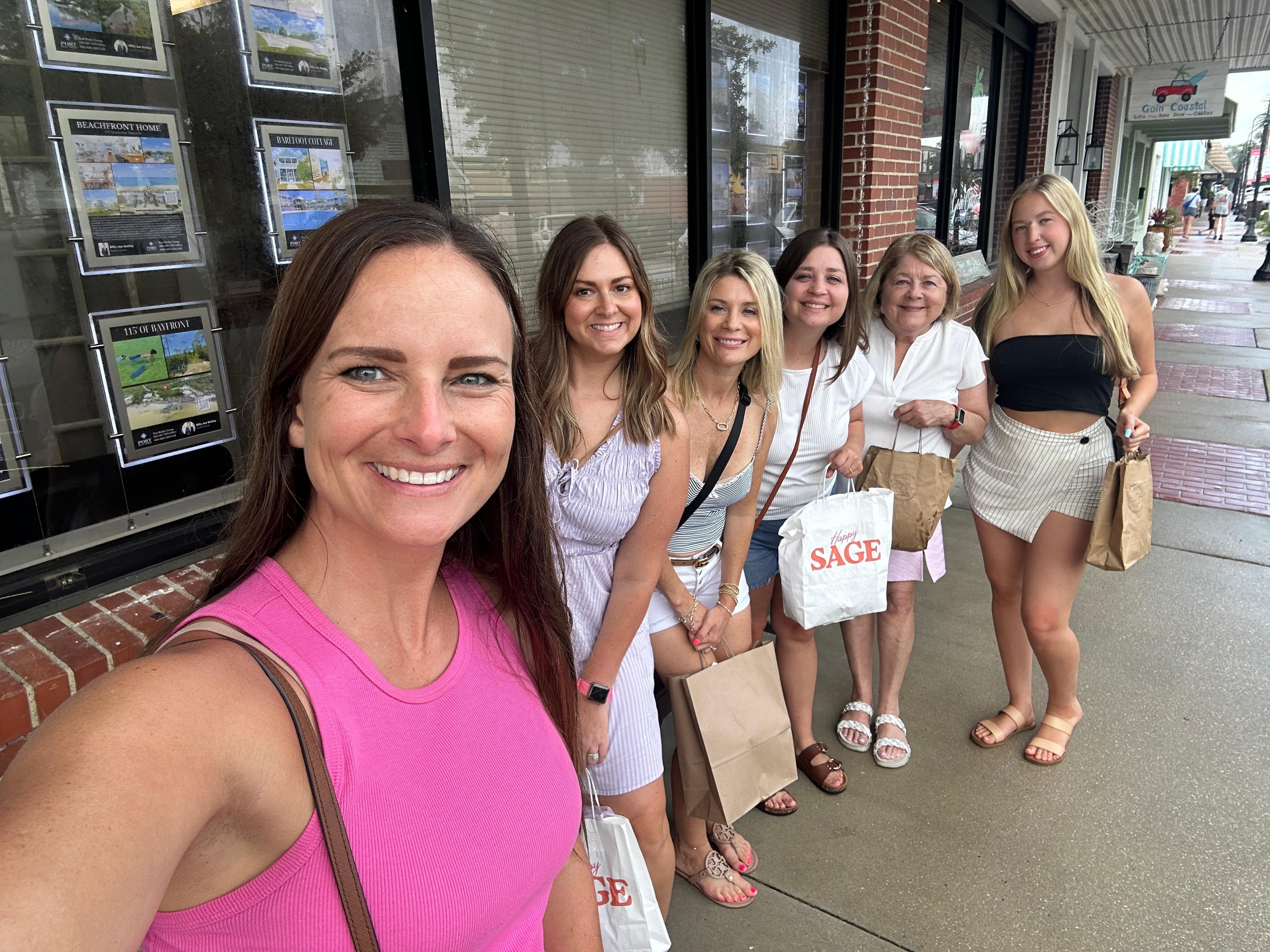 Shopping downtown Port Saint Joe