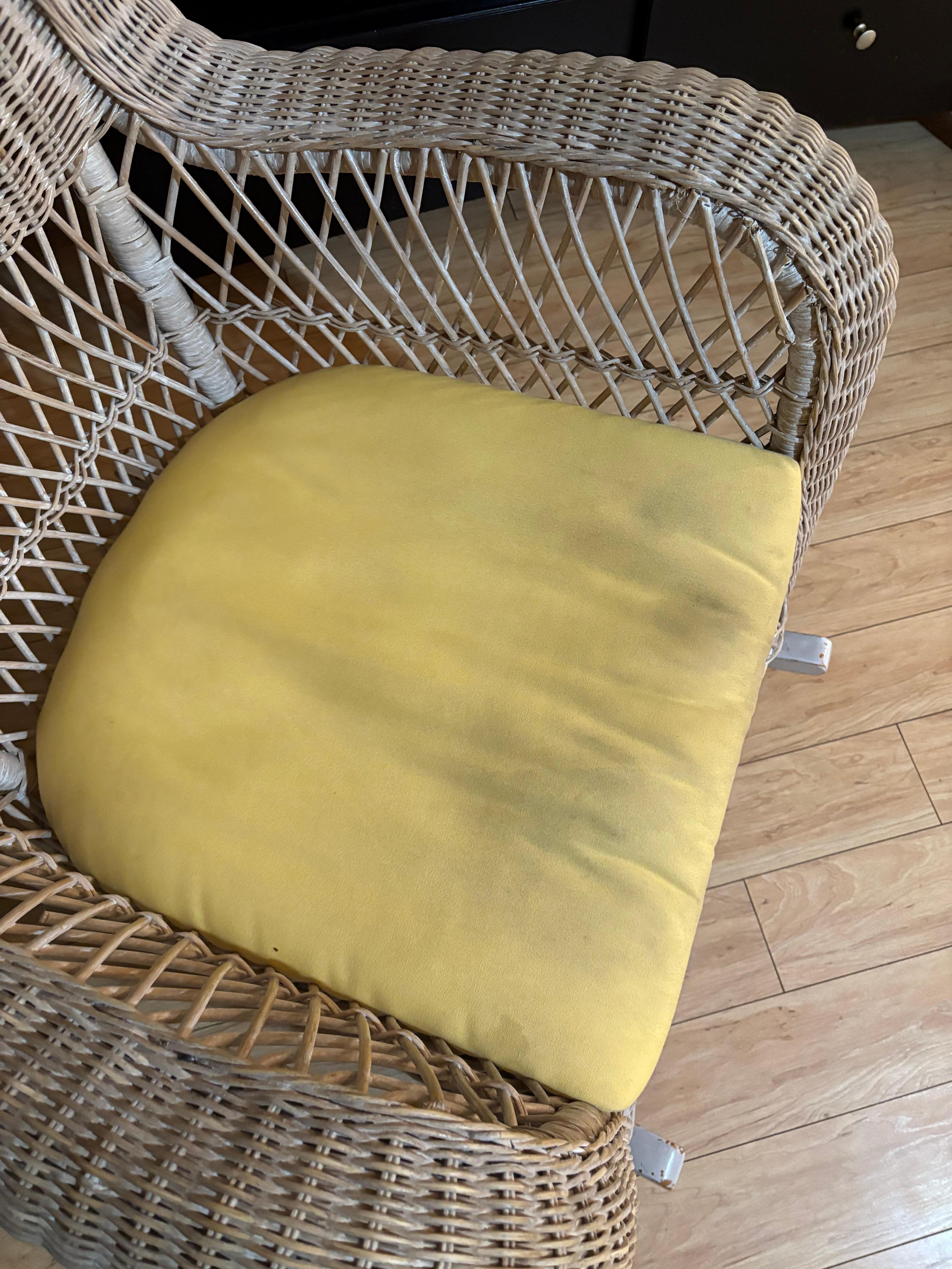 Dirty Cushions.