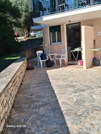 Accomodation.