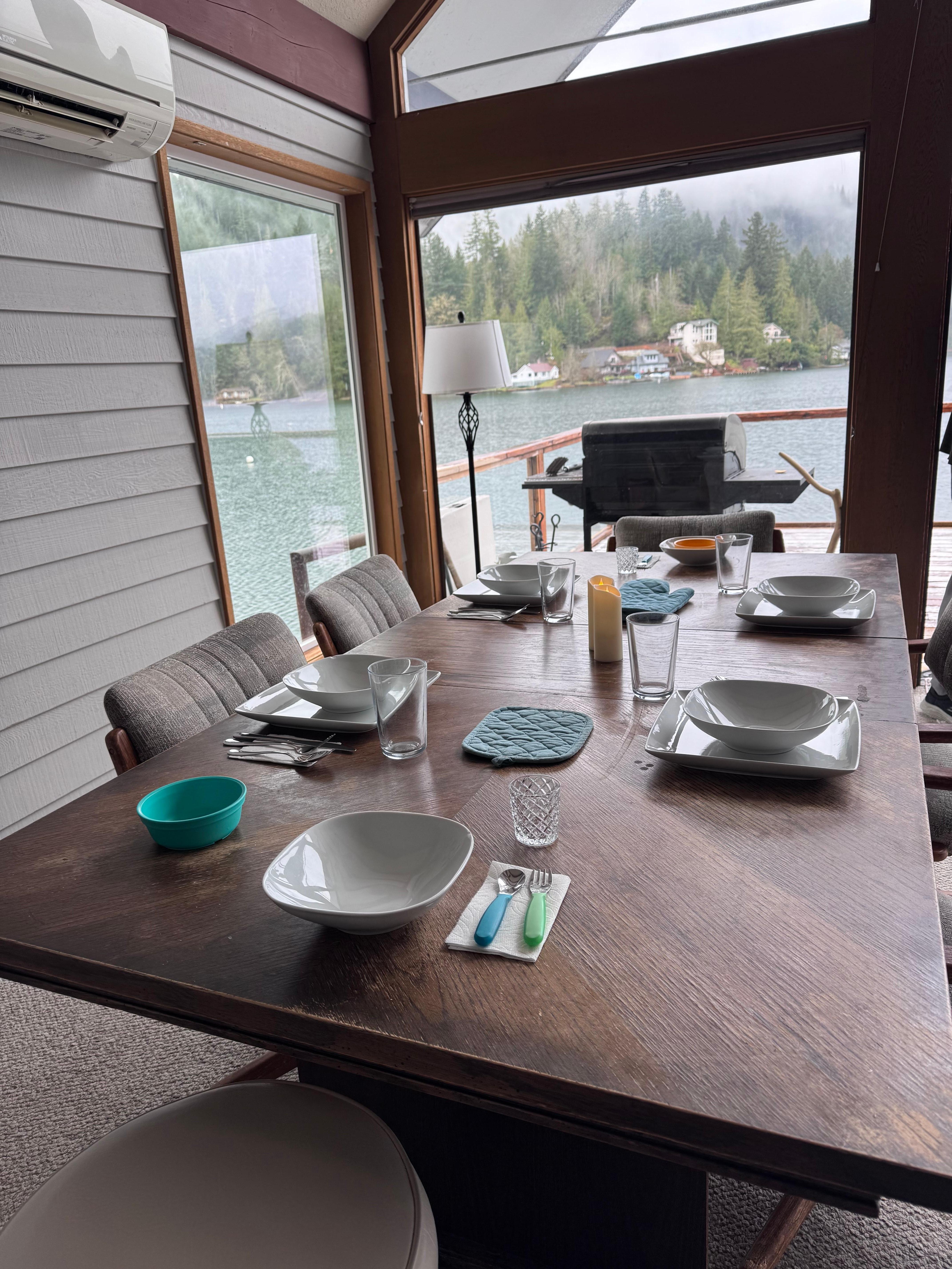 It was easy to make a nice big family meal in the well-equipped kitchen 