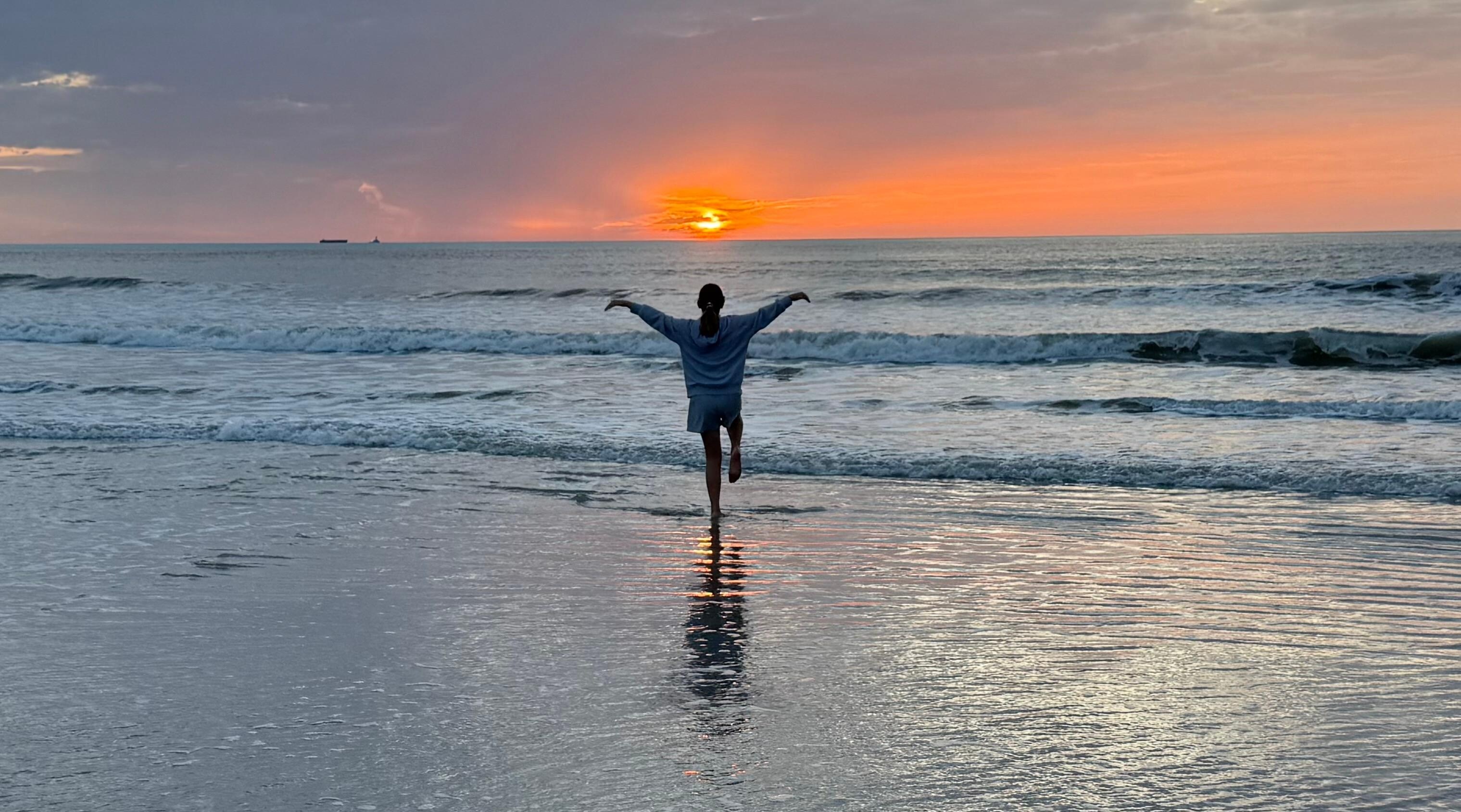 Sunrise on the beach 