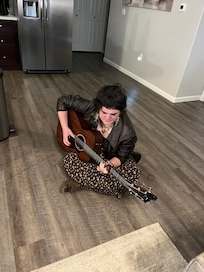 Clean floors for guitars