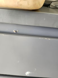 On dresser