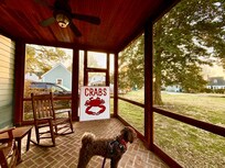 Rear screened in deck