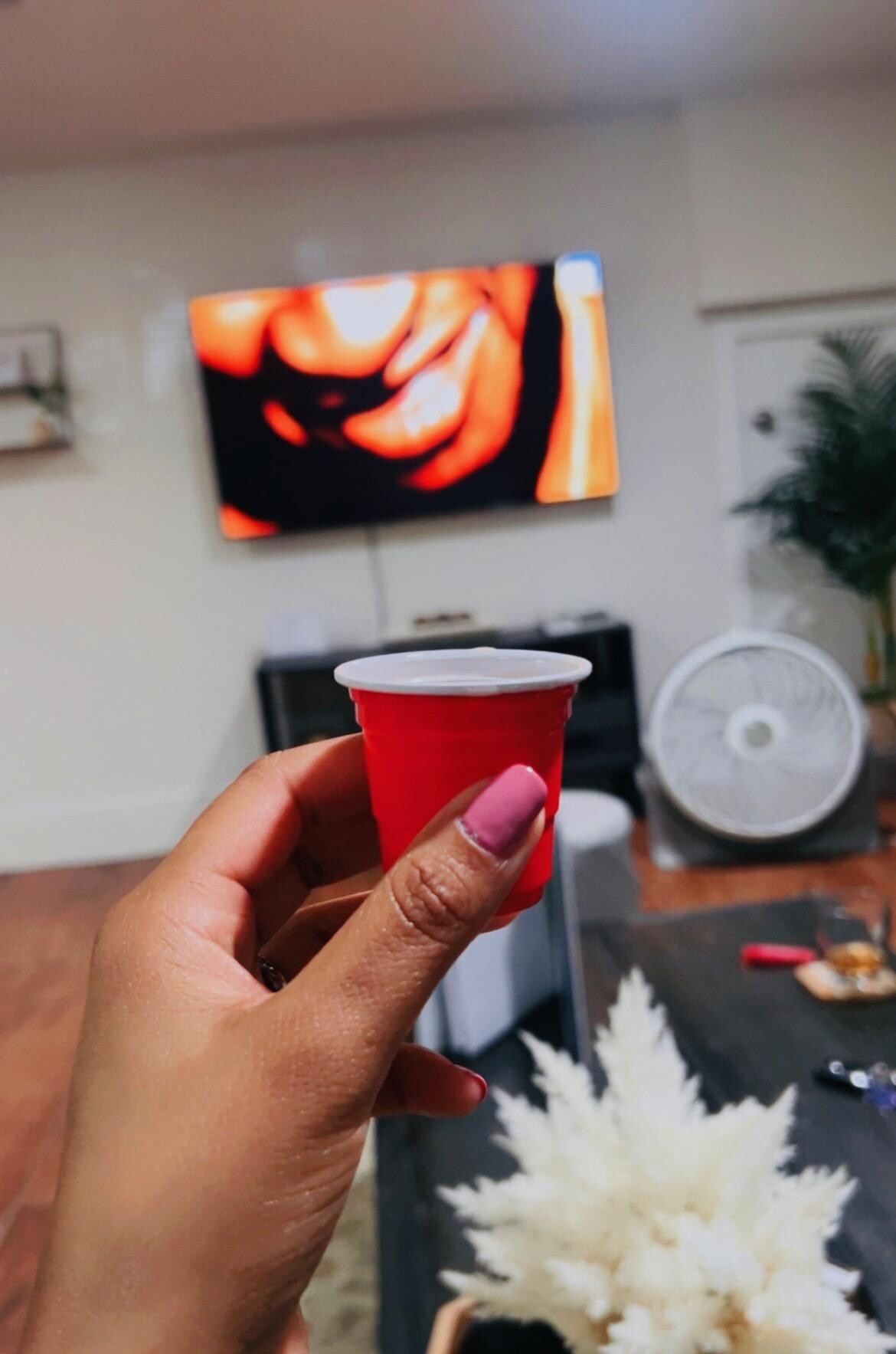Good size TV with ability to login and stream. 