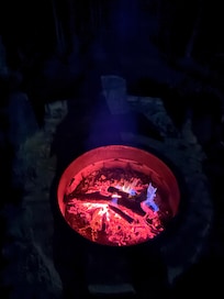 Great fire pit with seating for 8