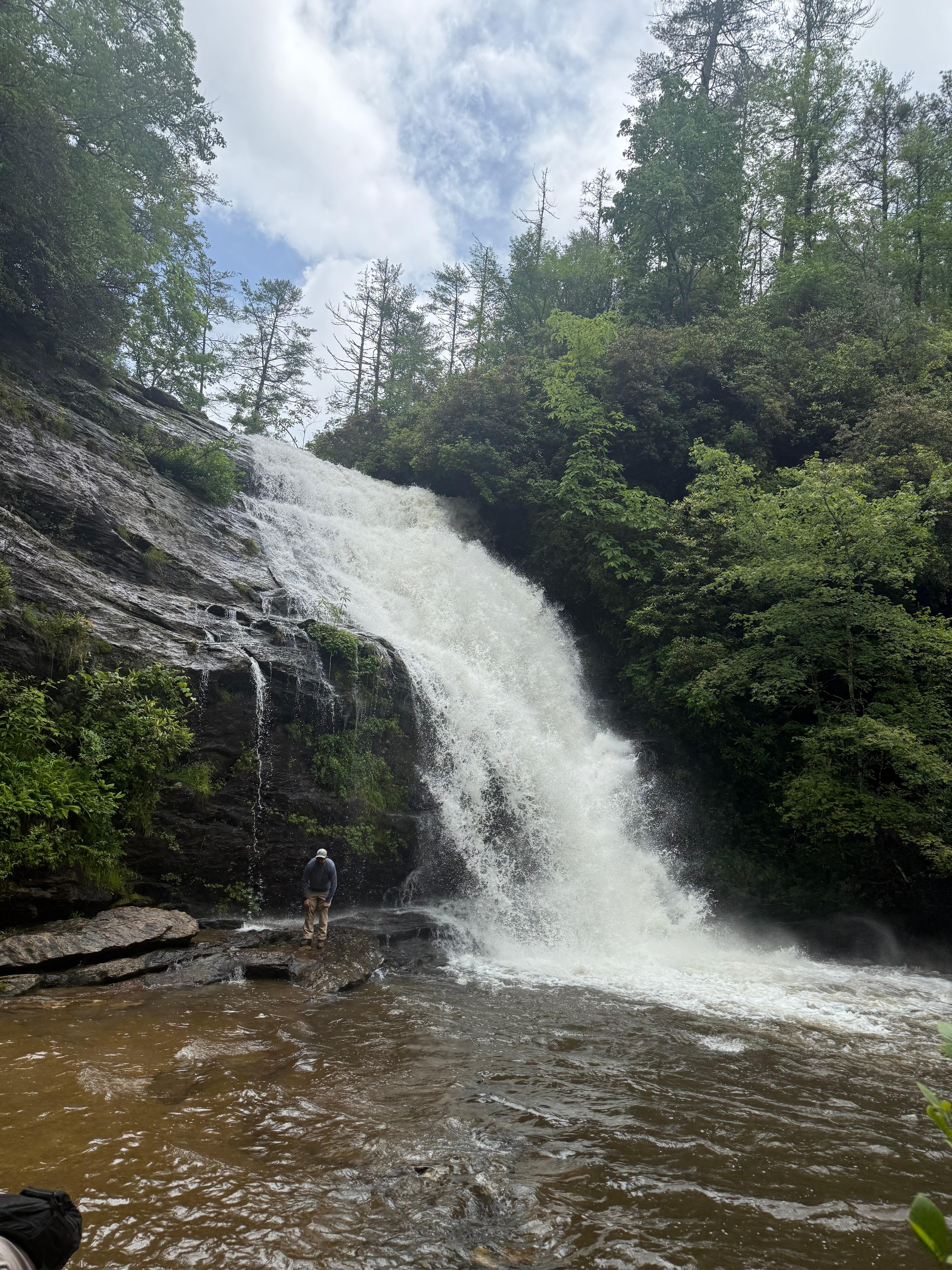 Secret Falls
(Great hike!)