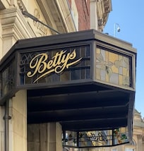 Berry’s famous tea shop