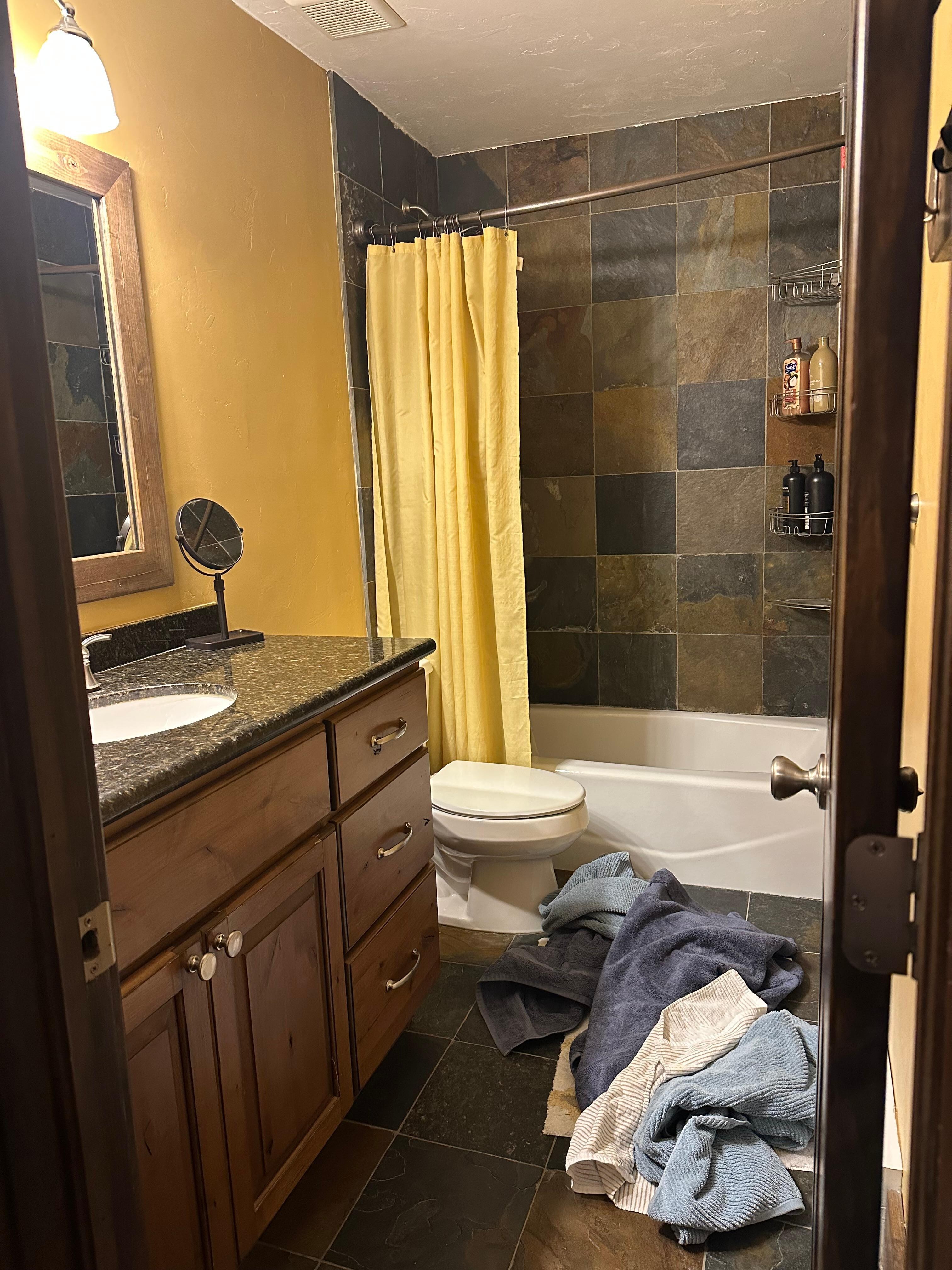 Dirty bathroom at check-in