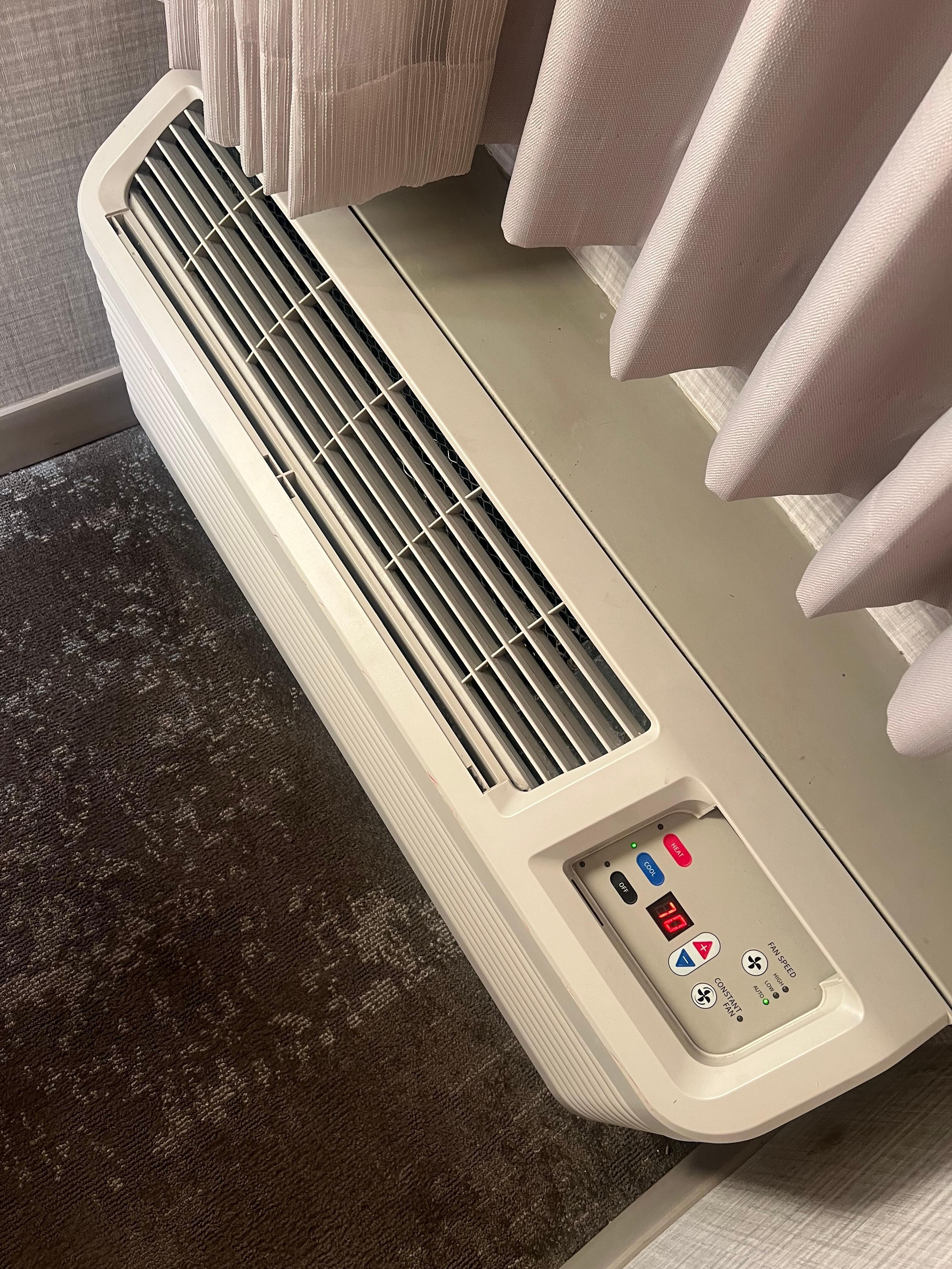 AC unit missing the flow direction controller. 