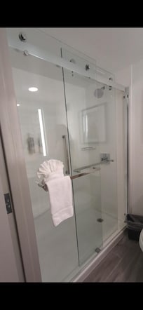 Spacious clean bathroom