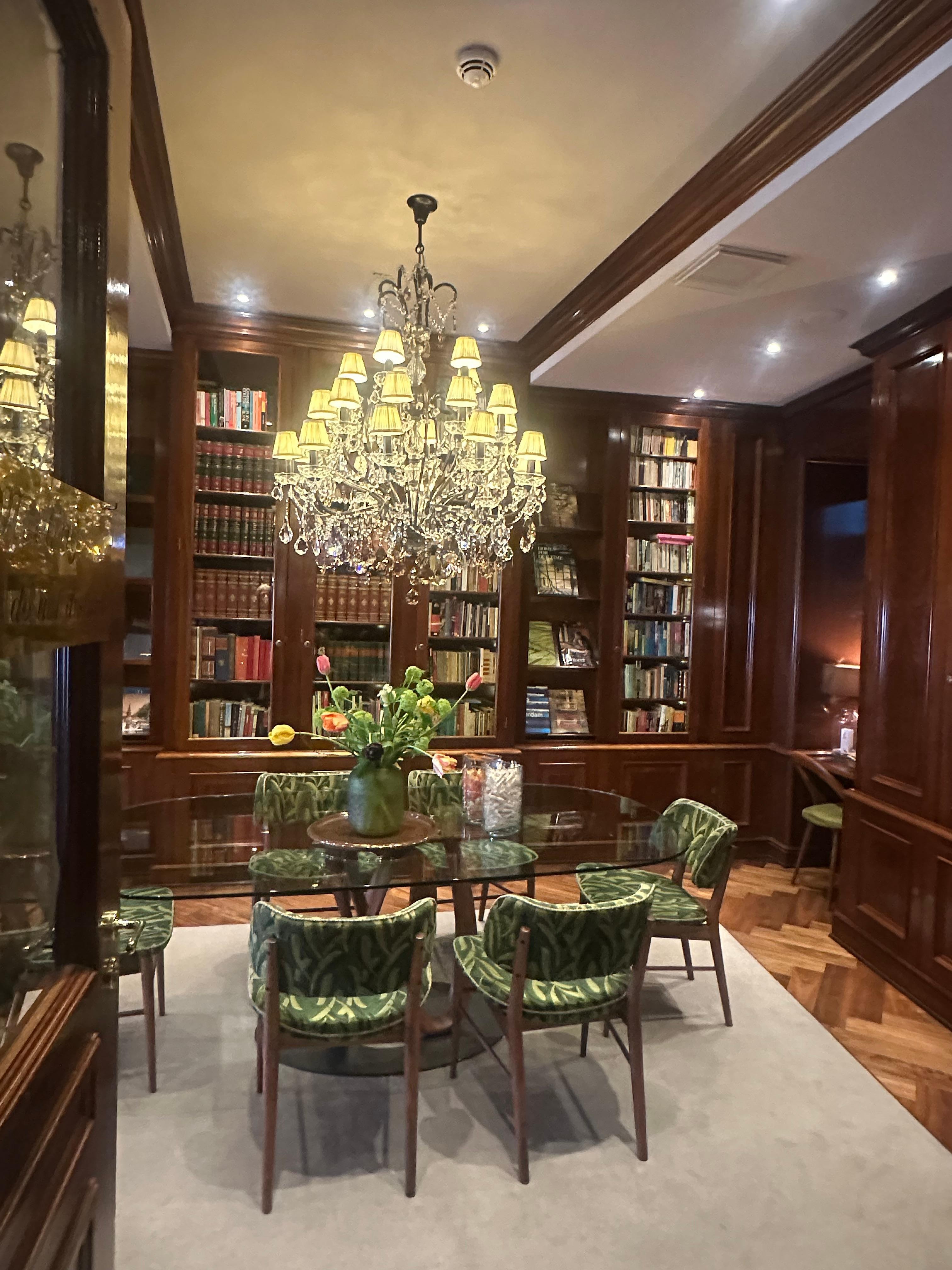 Library/Meeting room