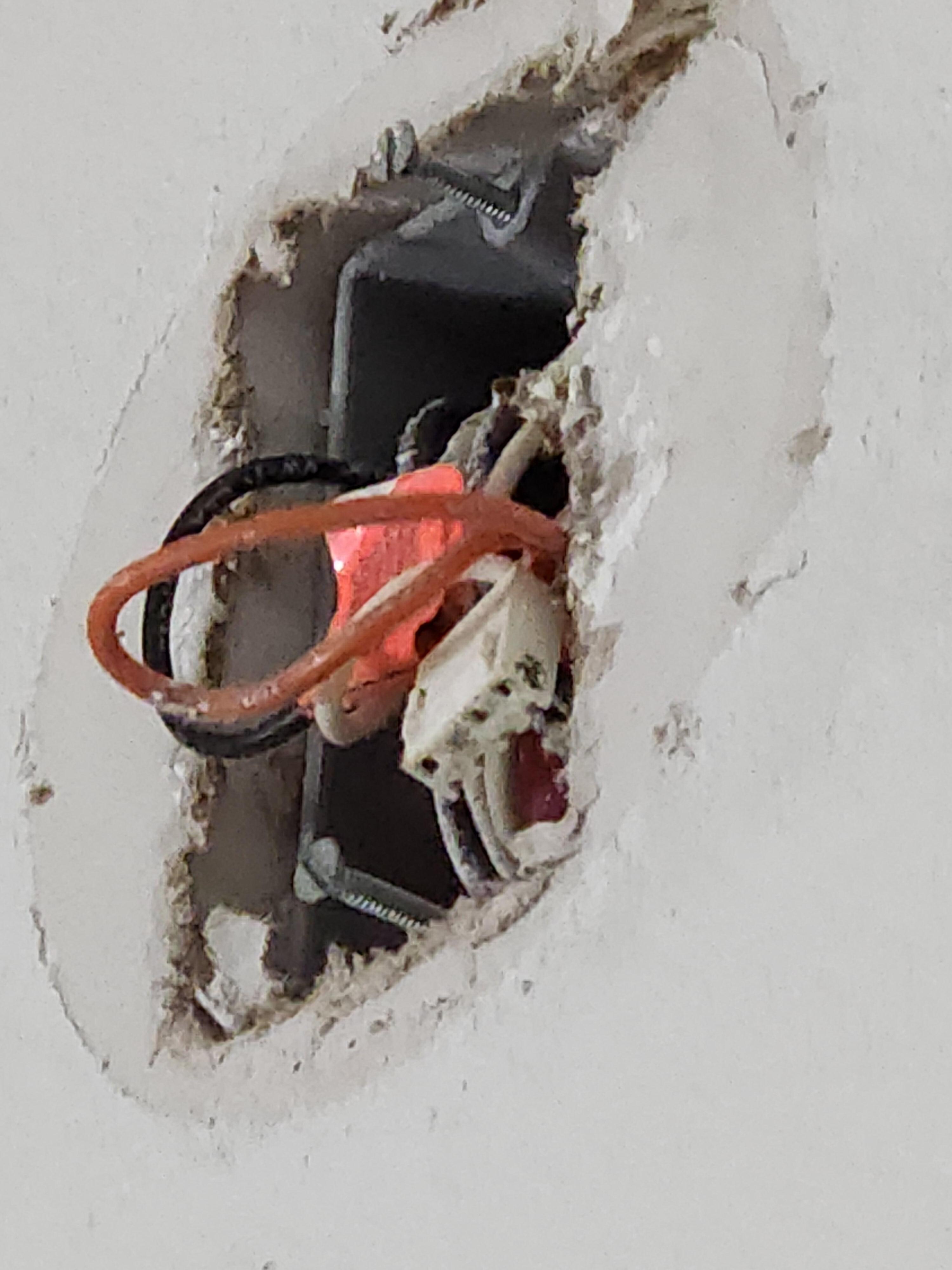 Where the smoke alarm should be !